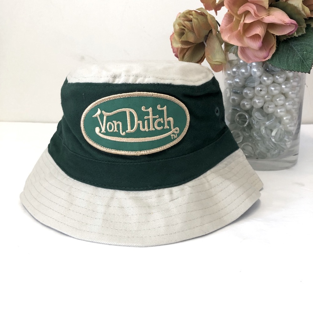 Von Dutch kids hat